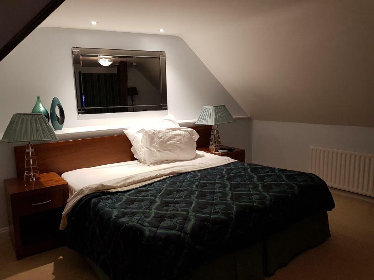 Ye Olde Red Lion Bed & Breakfast Newbury  Exterior photo